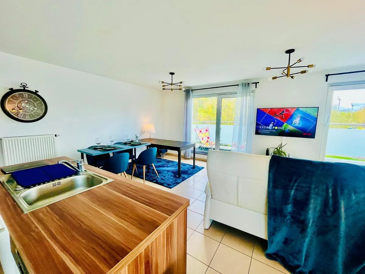 Homestay Cosy Room With Tv In Luxembourg City - Easy Parking-Bus And Forest